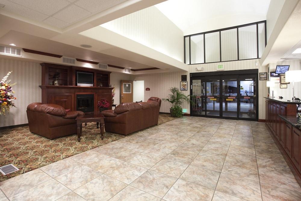 Holiday Inn Express Hotel & Suites Evanston By Ihg Zewnętrze zdjęcie