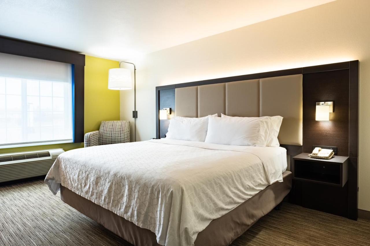 Holiday Inn Express Hotel & Suites Evanston By Ihg Zewnętrze zdjęcie