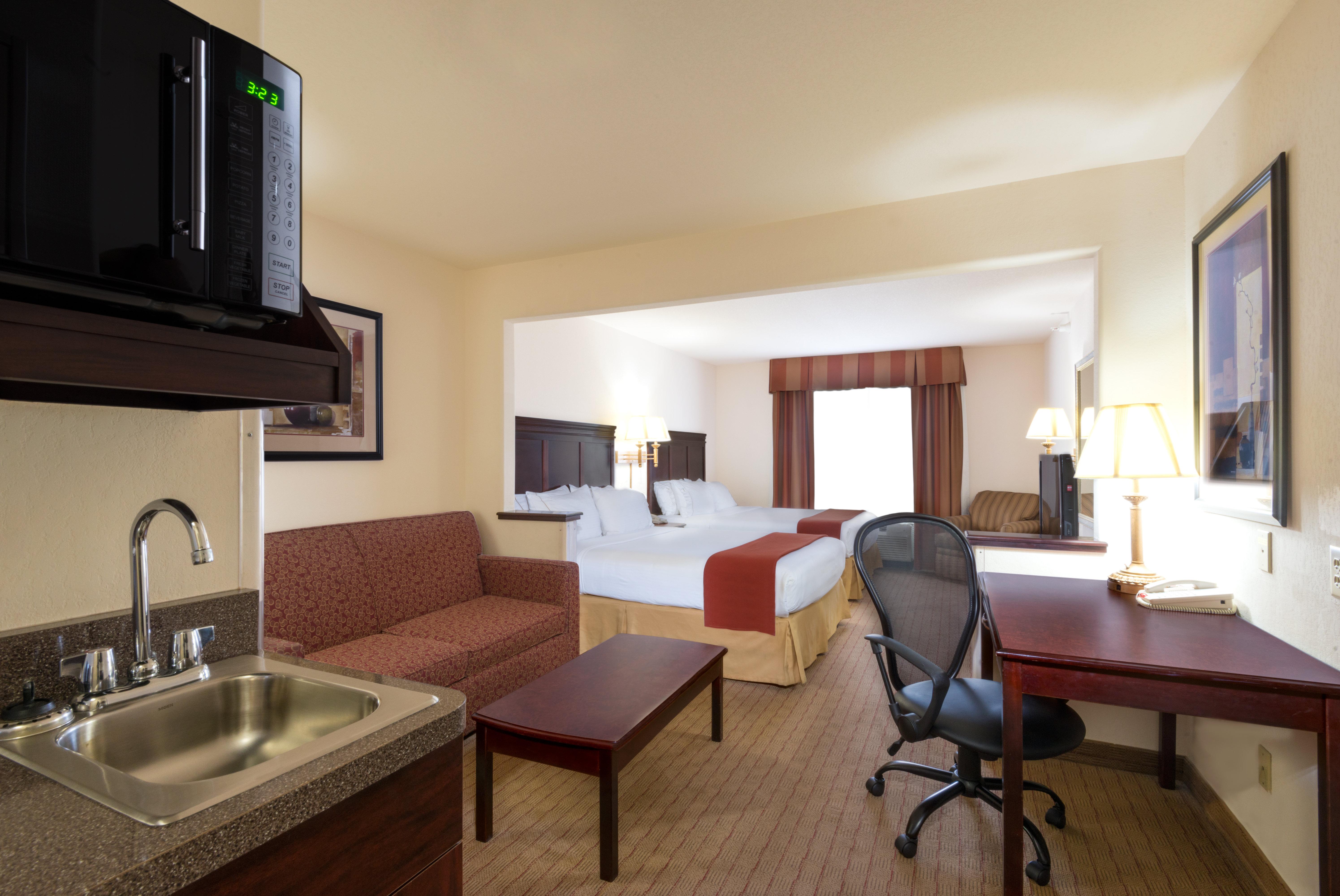 Holiday Inn Express Hotel & Suites Evanston By Ihg Zewnętrze zdjęcie