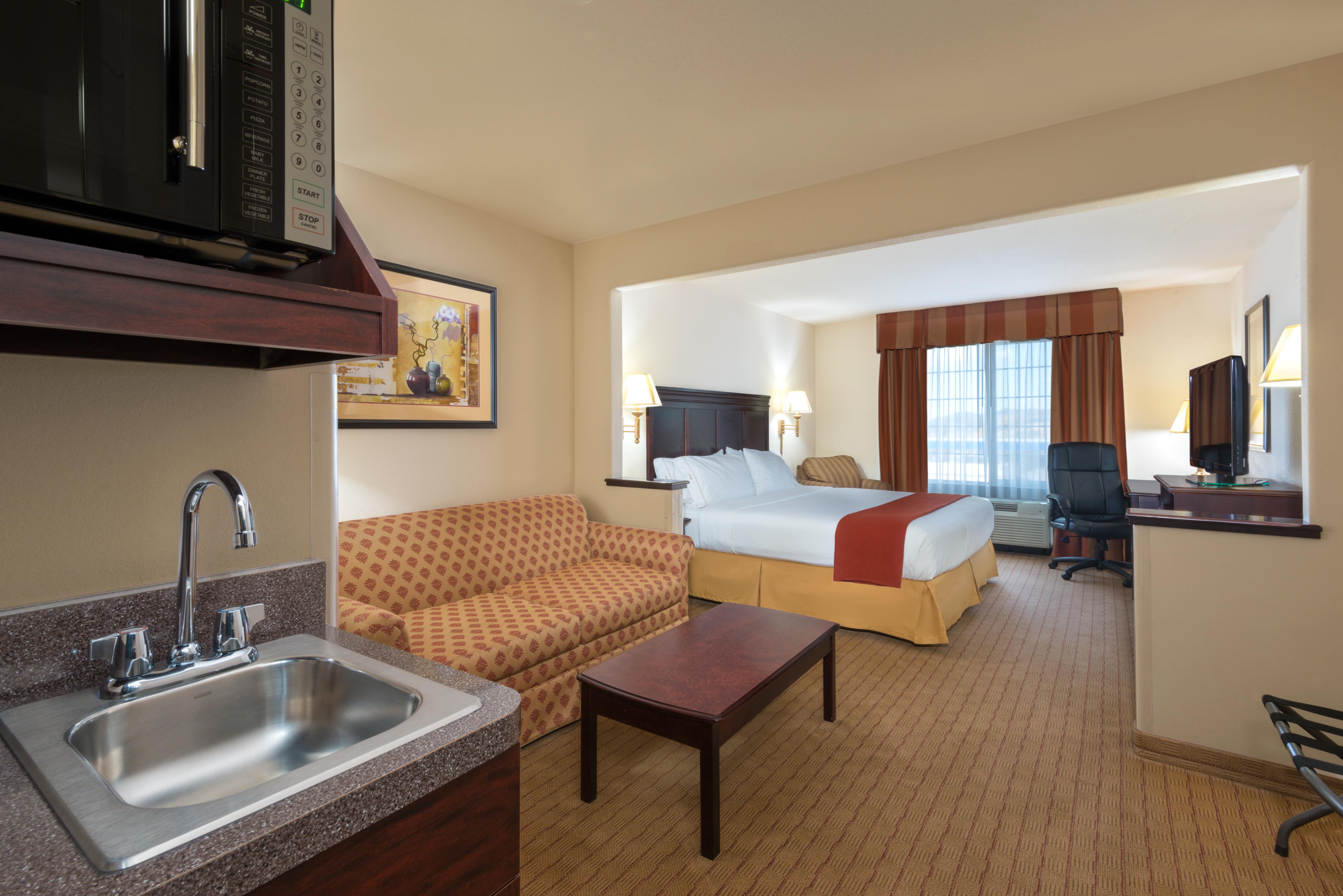 Holiday Inn Express Hotel & Suites Evanston By Ihg Zewnętrze zdjęcie