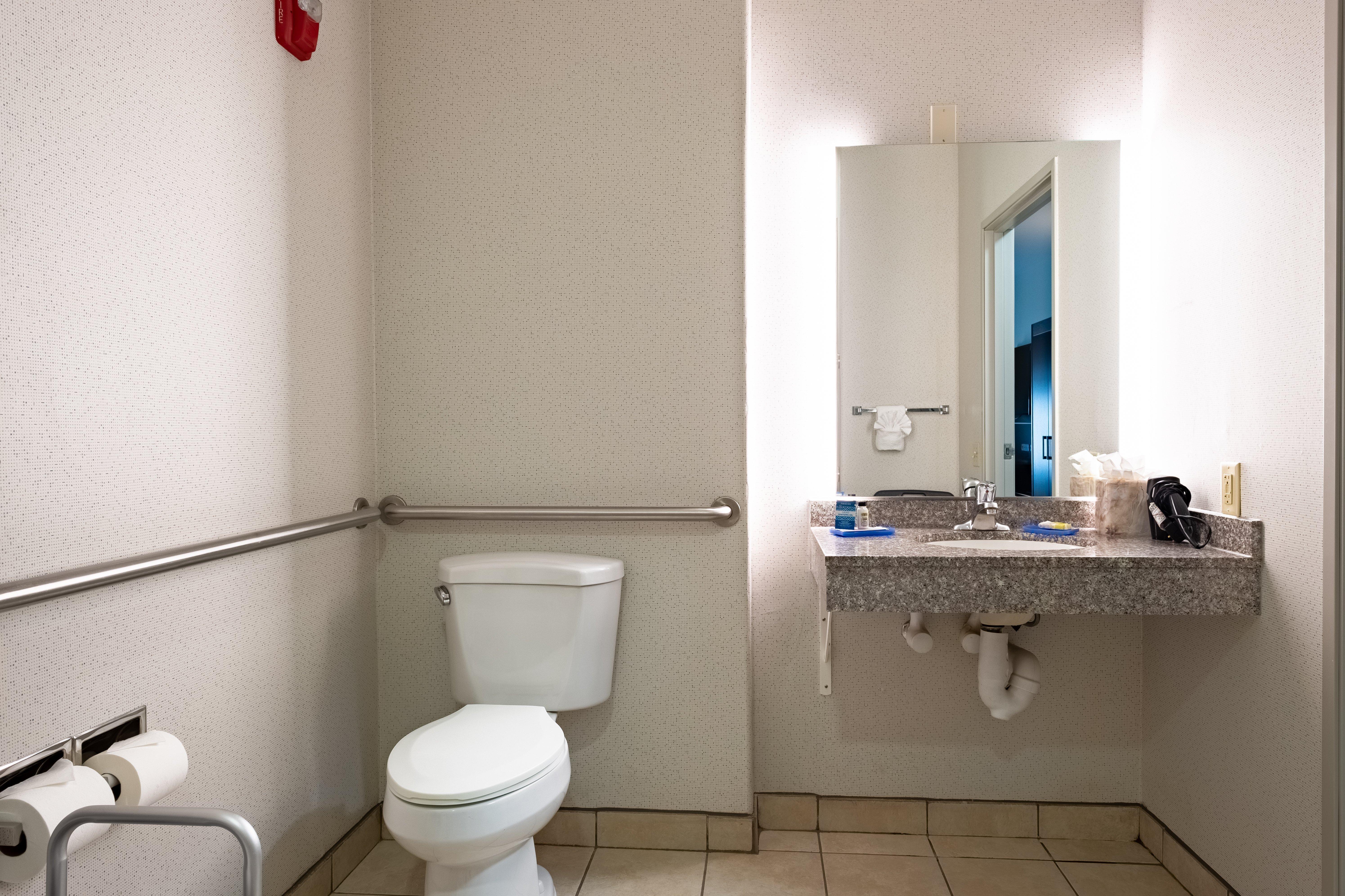 Holiday Inn Express Hotel & Suites Evanston By Ihg Zewnętrze zdjęcie