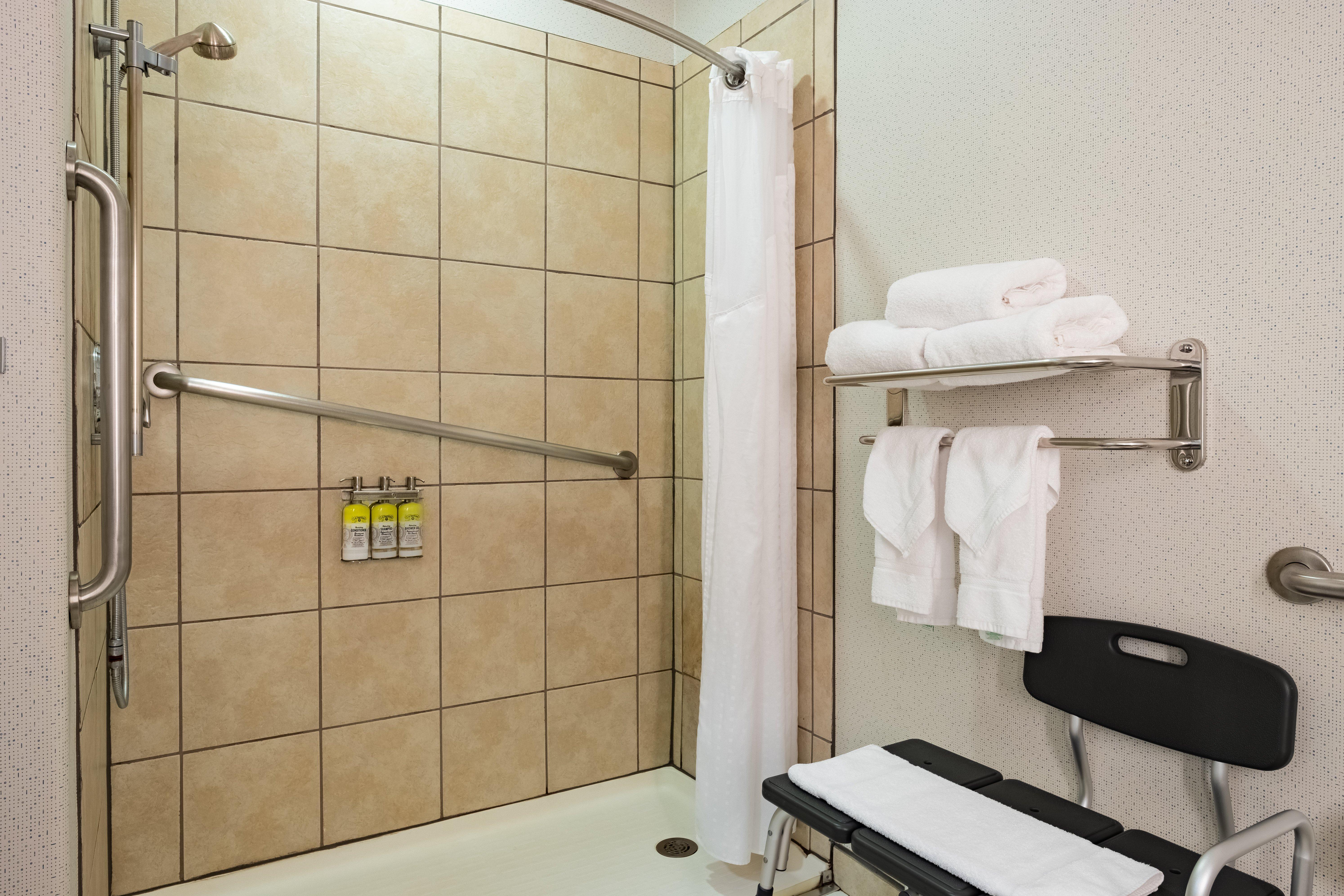 Holiday Inn Express Hotel & Suites Evanston By Ihg Zewnętrze zdjęcie