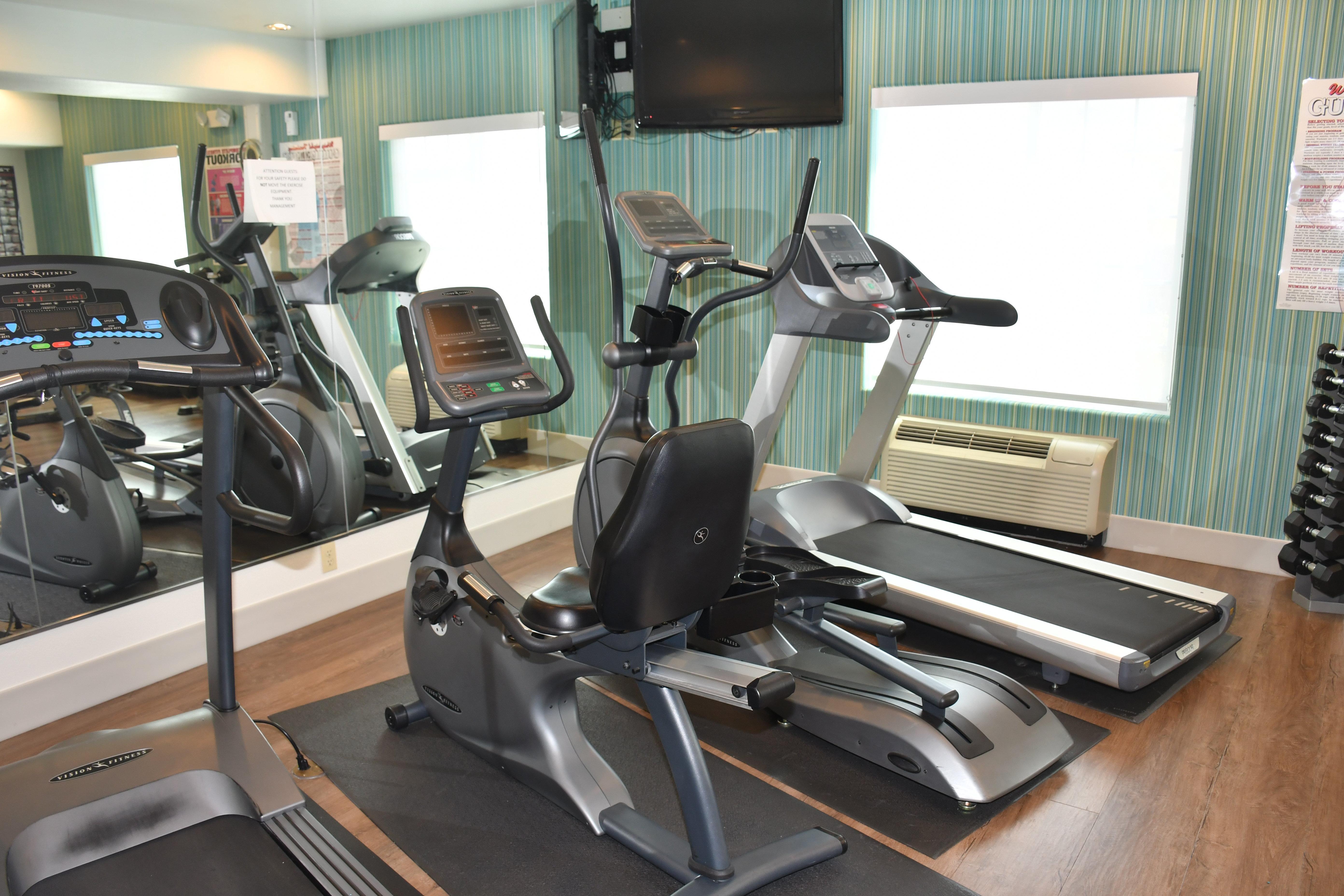 Holiday Inn Express Hotel & Suites Evanston By Ihg Zewnętrze zdjęcie