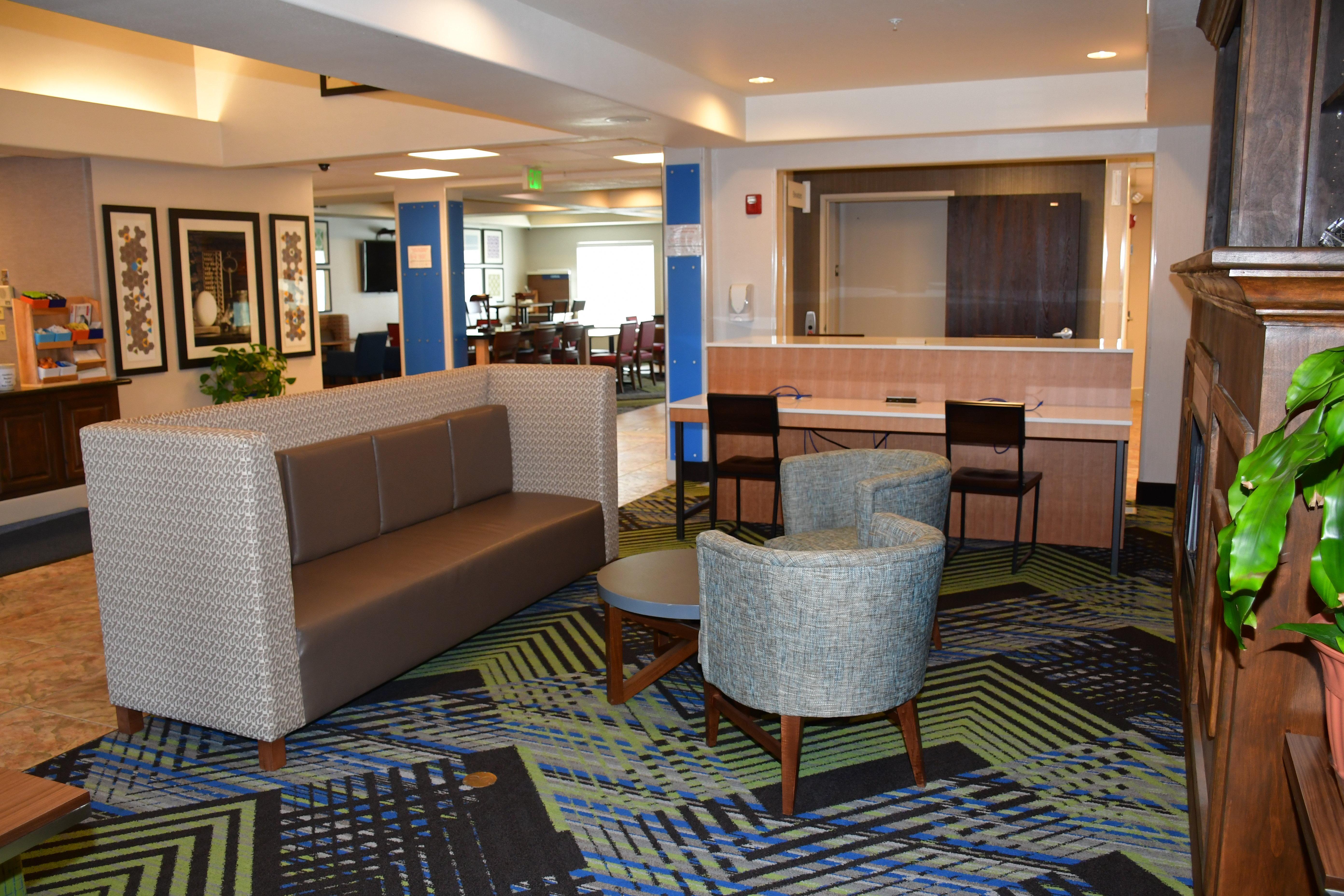 Holiday Inn Express Hotel & Suites Evanston By Ihg Zewnętrze zdjęcie