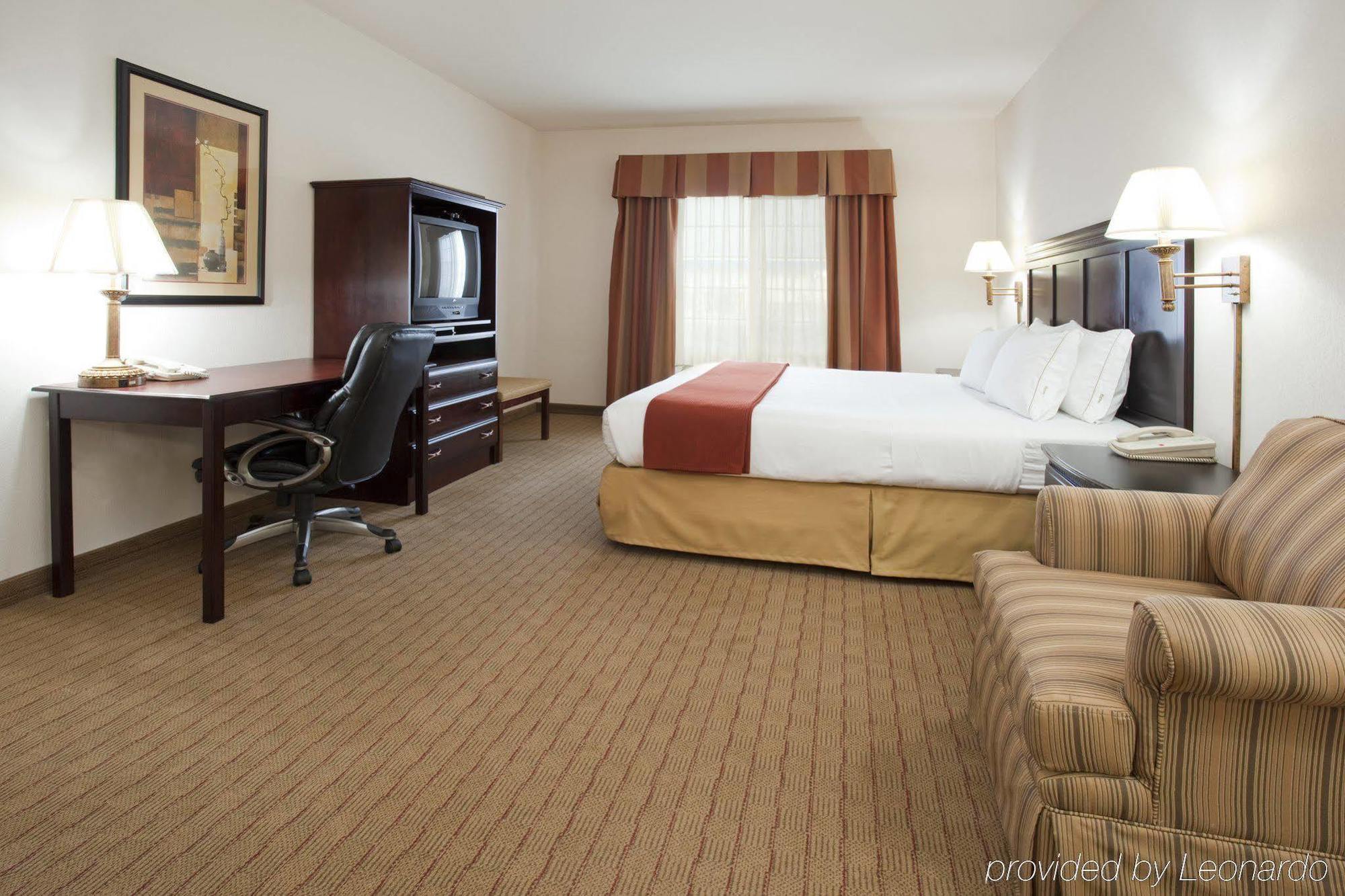 Holiday Inn Express Hotel & Suites Evanston By Ihg Pokój zdjęcie